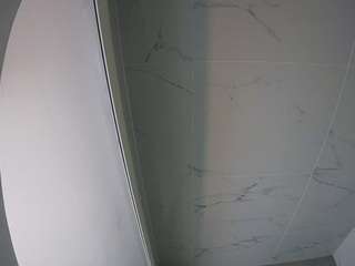 voyeurcam-casa-salsa-bathroom-8