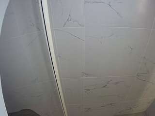 voyeurcam-casa-salsa-bathroom-8