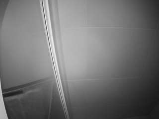 voyeurcam-casa-salsa-bathroom-8