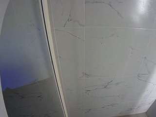 voyeurcam-casa-salsa-bathroom-8