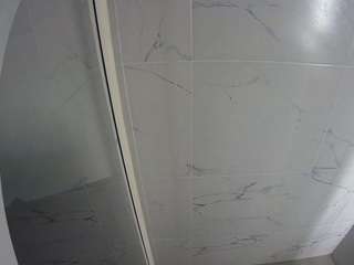 voyeurcam-casa-salsa-bathroom-8