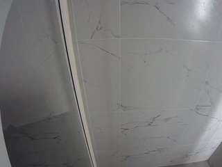 voyeurcam-casa-salsa-bathroom-8
