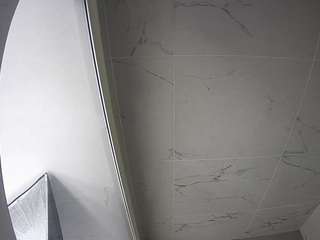 voyeurcam-casa-salsa-bathroom-8