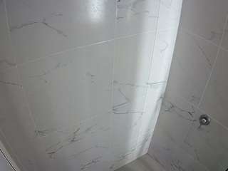 voyeurcam-casa-salsa-bathroom-8