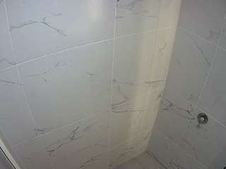 voyeurcam-casa-salsa-bathroom-8