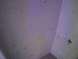 voyeurcam-casa-salsa-bathroom-8