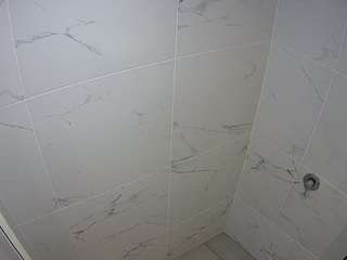 voyeurcam-casa-salsa-bathroom-8