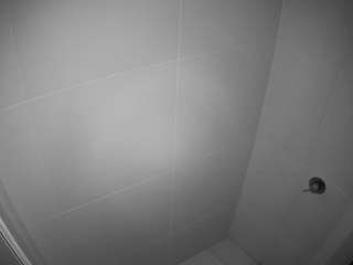 voyeurcam-casa-salsa-bathroom-8 webcam