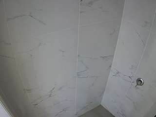 voyeurcam-casa-salsa-bathroom-8