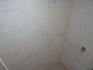 voyeurcam-casa-salsa-bathroom-8