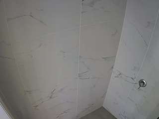 voyeurcam-casa-salsa-bathroom-8