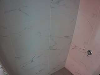 voyeurcam-casa-salsa-bathroom-8