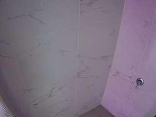 voyeurcam-casa-salsa-bathroom-8