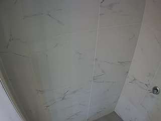 voyeurcam-casa-salsa-bathroom-8