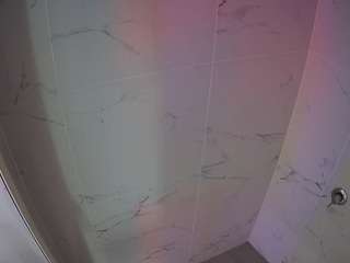 voyeurcam-casa-salsa-bathroom-8