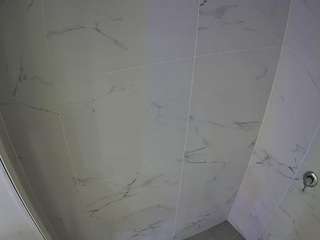 voyeurcam-casa-salsa-bathroom-8