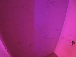 voyeurcam-casa-salsa-bathroom-8