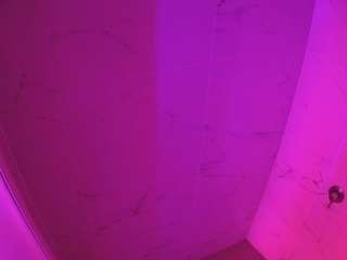 voyeurcam-casa-salsa-bathroom-8