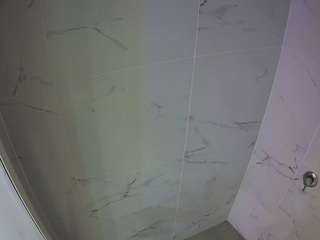 voyeurcam-casa-salsa-bathroom-8