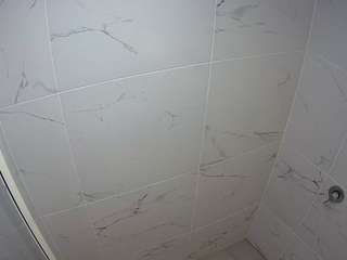 voyeurcam-casa-salsa-bathroom-8
