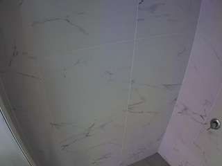 voyeurcam-casa-salsa-bathroom-8