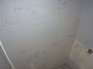 voyeurcam-casa-salsa-bathroom-8