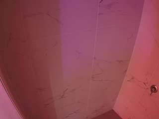 voyeurcam-casa-salsa-bathroom-8