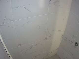 voyeurcam-casa-salsa-bathroom-8