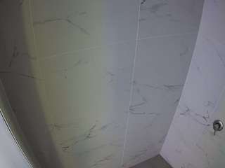 voyeurcam-casa-salsa-bathroom-8