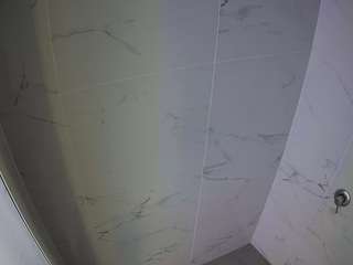 voyeurcam-casa-salsa-bathroom-8