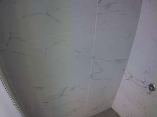 voyeurcam-casa-salsa-bathroom-8