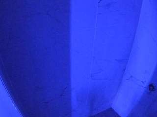 voyeurcam-casa-salsa-bathroom-8