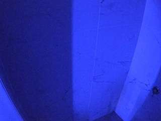 voyeurcam-casa-salsa-bathroom-8