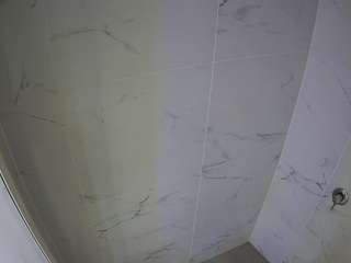 voyeurcam-casa-salsa-bathroom-8