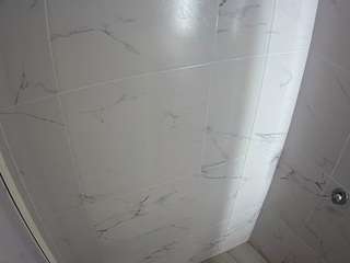 voyeurcam-casa-salsa-bathroom-8