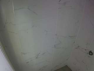 voyeurcam-casa-salsa-bathroom-8