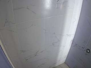 voyeurcam-casa-salsa-bathroom-8