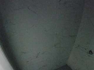 voyeurcam-casa-salsa-bathroom-8