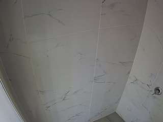 voyeurcam-casa-salsa-bathroom-8