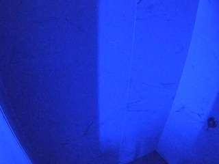 voyeurcam-casa-salsa-bathroom-8