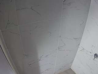 voyeurcam-casa-salsa-bathroom-8