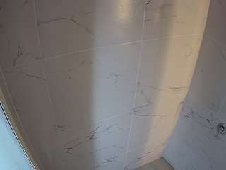 voyeurcam-casa-salsa-bathroom-8