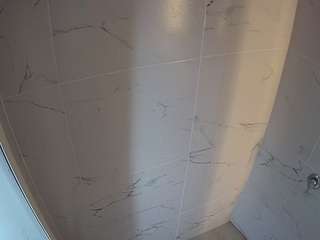 This model is live right now. voyeurcam-casa-salsa-bathroom-8