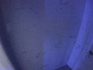 โมเดลนี้กำลังถ่ายทอดสดอยู่. voyeurcam-casa-salsa-bathroom-8