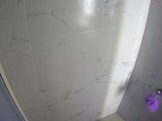 voyeurcam-casa-salsa-bathroom-8