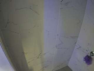 voyeurcam-casa-salsa-bathroom-8
