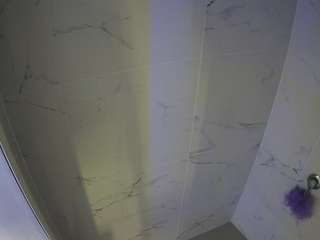 voyeurcam-casa-salsa-bathroom-8