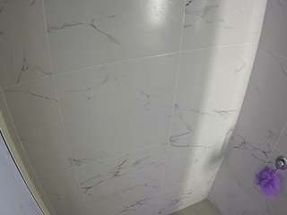 voyeurcam-casa-salsa-bathroom-8