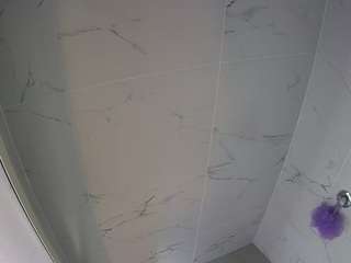 voyeurcam-casa-salsa-bathroom-8
