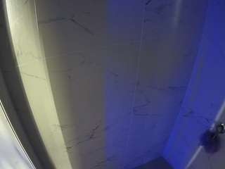 voyeurcam-casa-salsa-bathroom-8